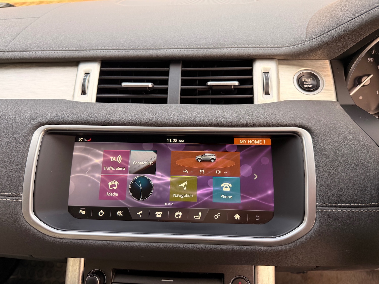 Used Land Rover Range Rover Evoque 2017 for sale - 76940234: Photo 15