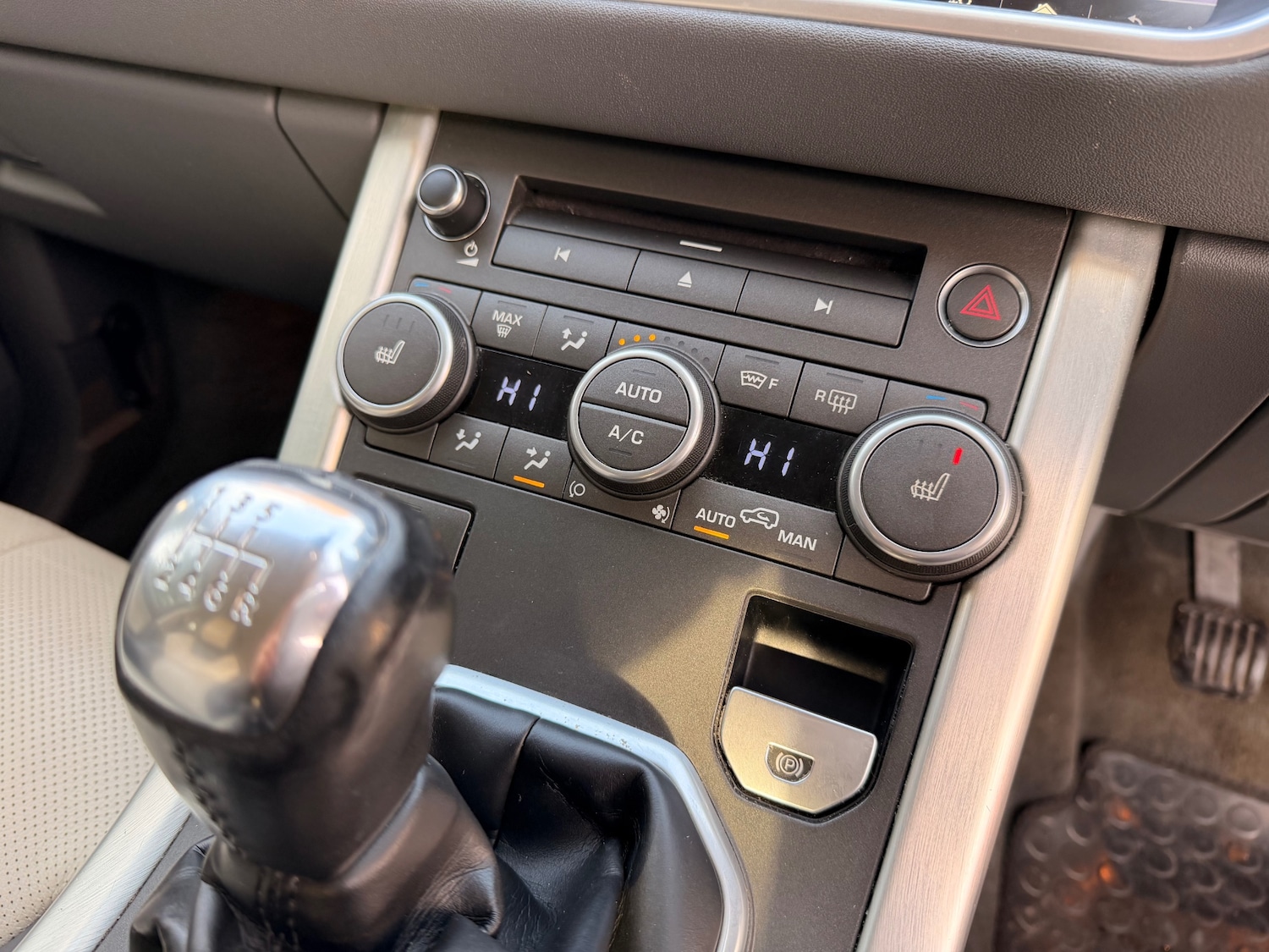 Used Land Rover Range Rover Evoque 2017 for sale - 76940234: Photo 16