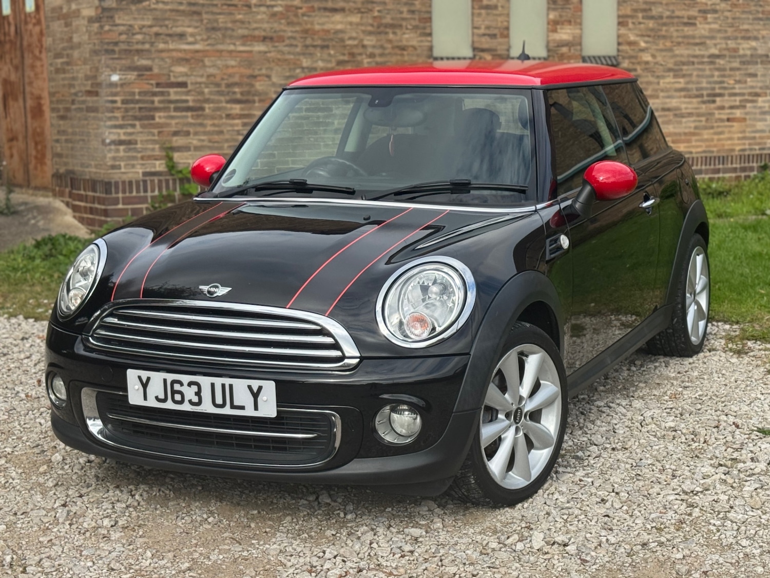 Used MINI Hatch 2013 for sale - 76357220: Photo 1