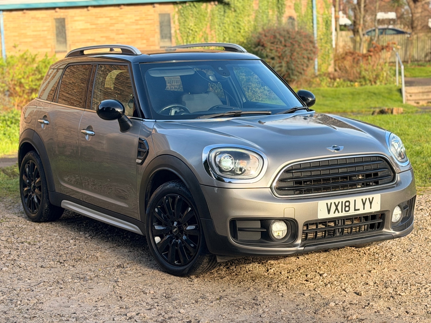 Used MINI Countryman 2018 for sale - 76883016: Photo 2