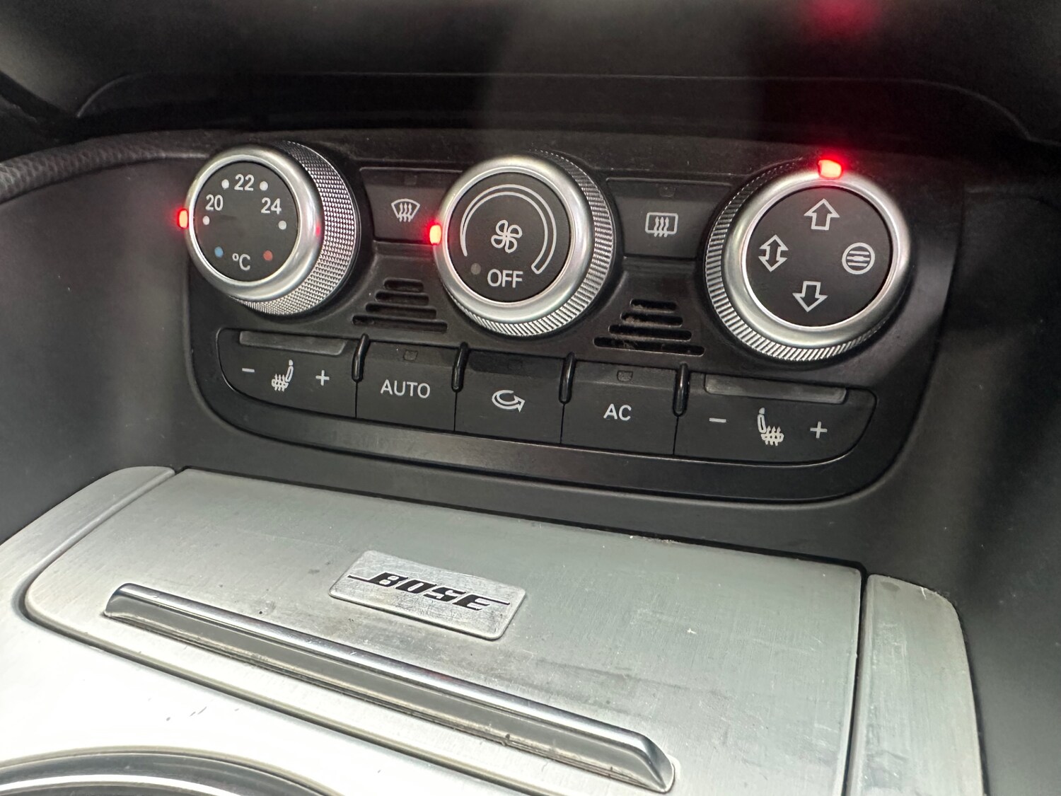 Used Audi TT 2010 for sale - 76032762: Photo 19