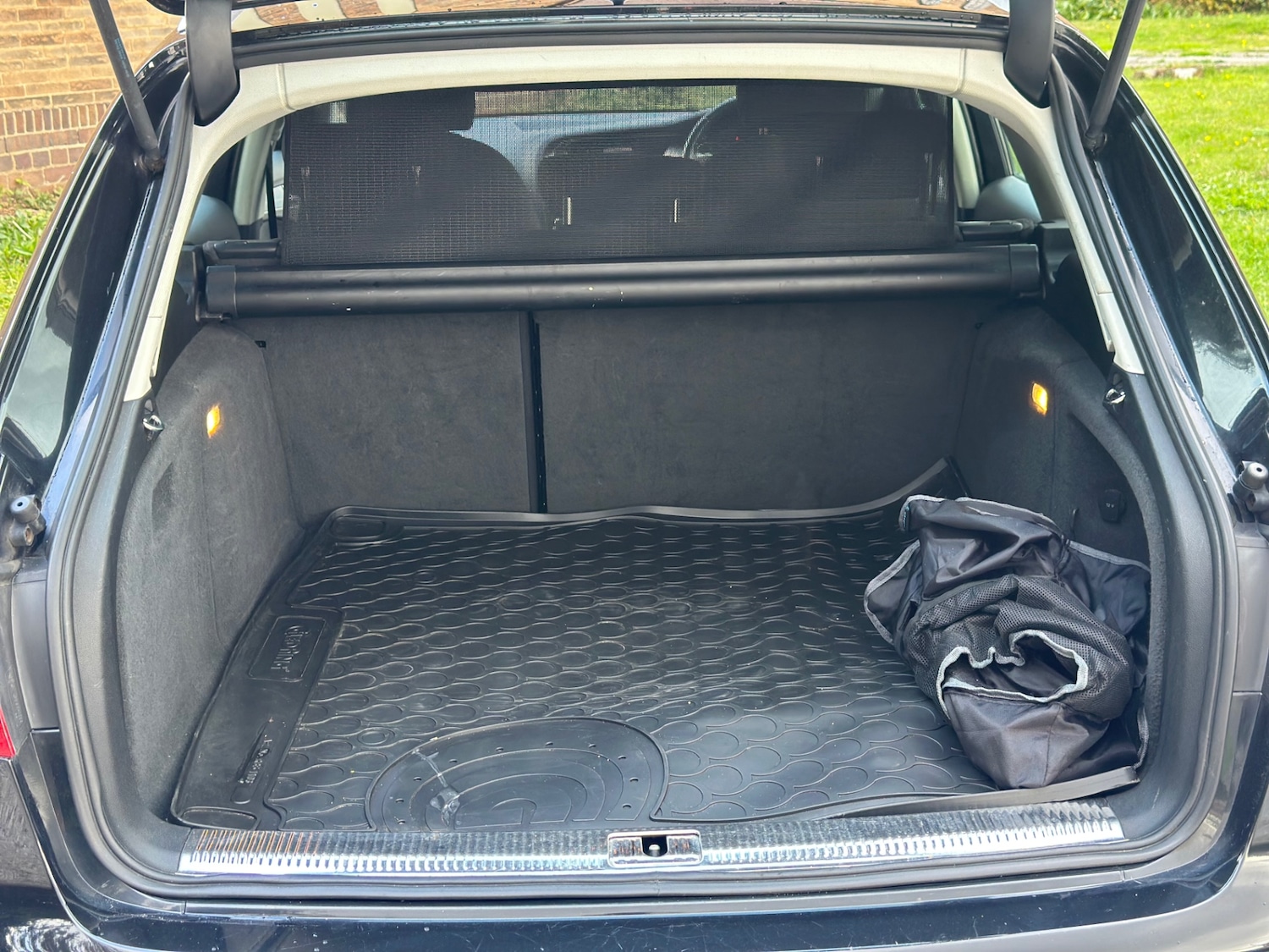 Used Audi A4 2009 for sale - 76129261: Photo 23