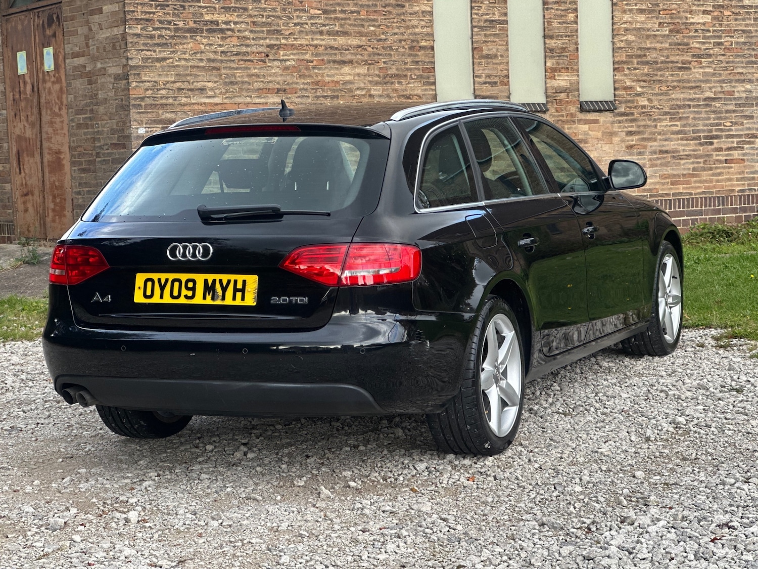 Used Audi A4 2009 for sale - 76129261: Photo 5