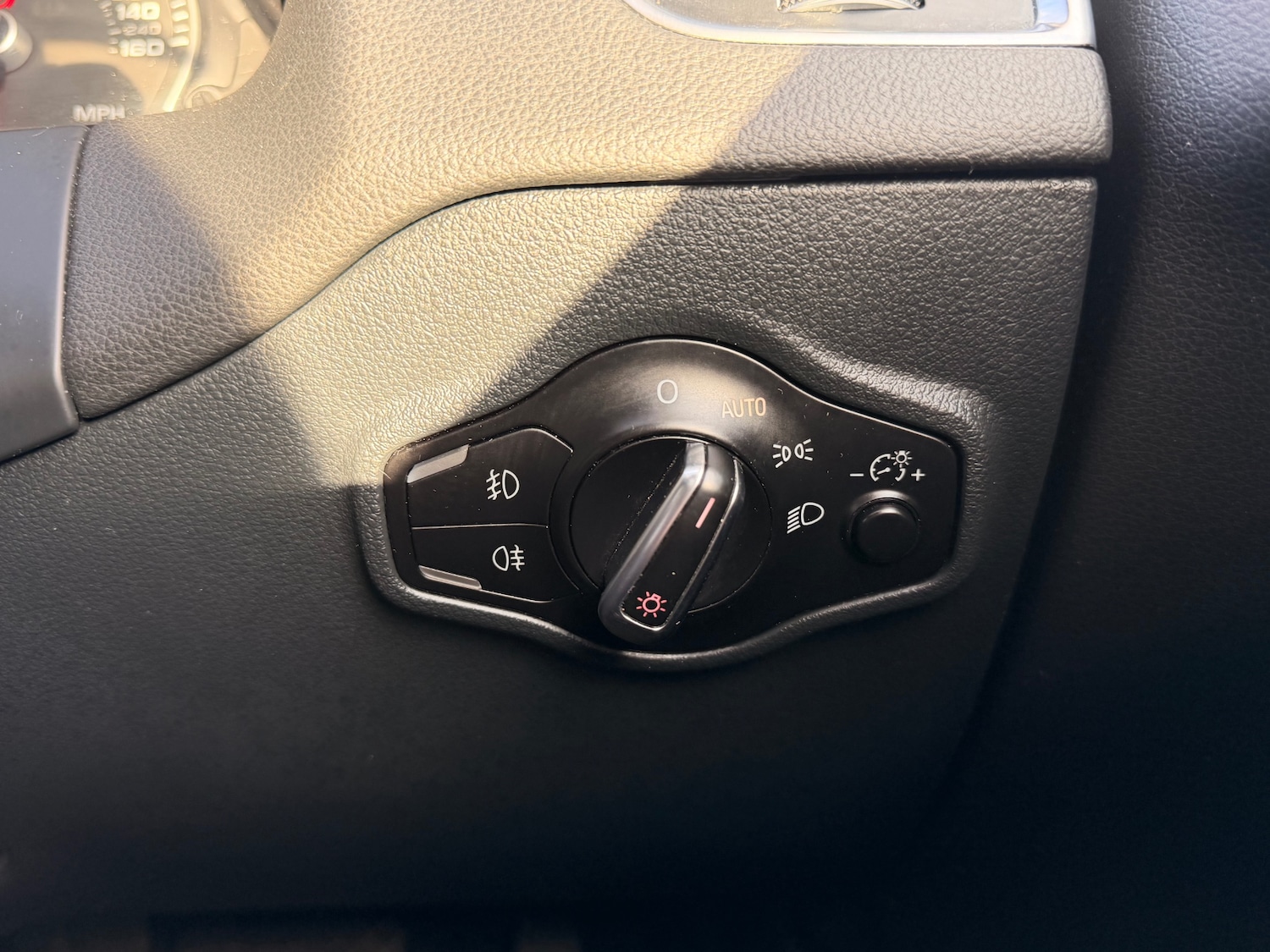 Used Audi Q5 2014 for sale - 77268176: Photo 17