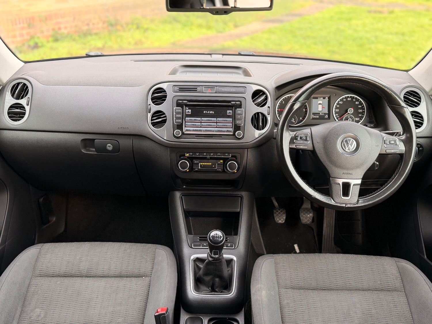 Used Volkswagen Tiguan 2011 for sale - 77213802: Photo 13