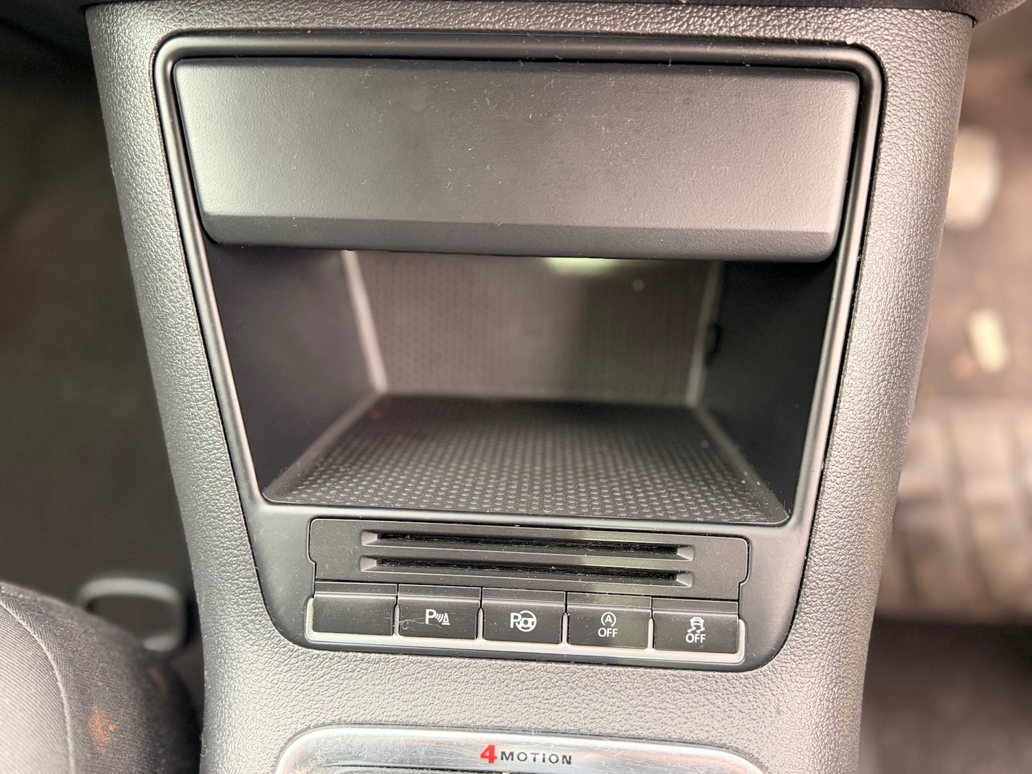 Used Volkswagen Tiguan 2011 for sale - 77213802: Photo 18