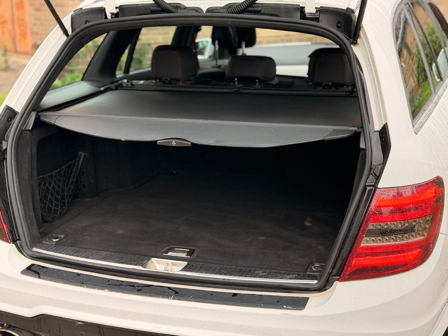 Used Mercedes-Benz C Class 2012 for sale - 76534080: Photo 10