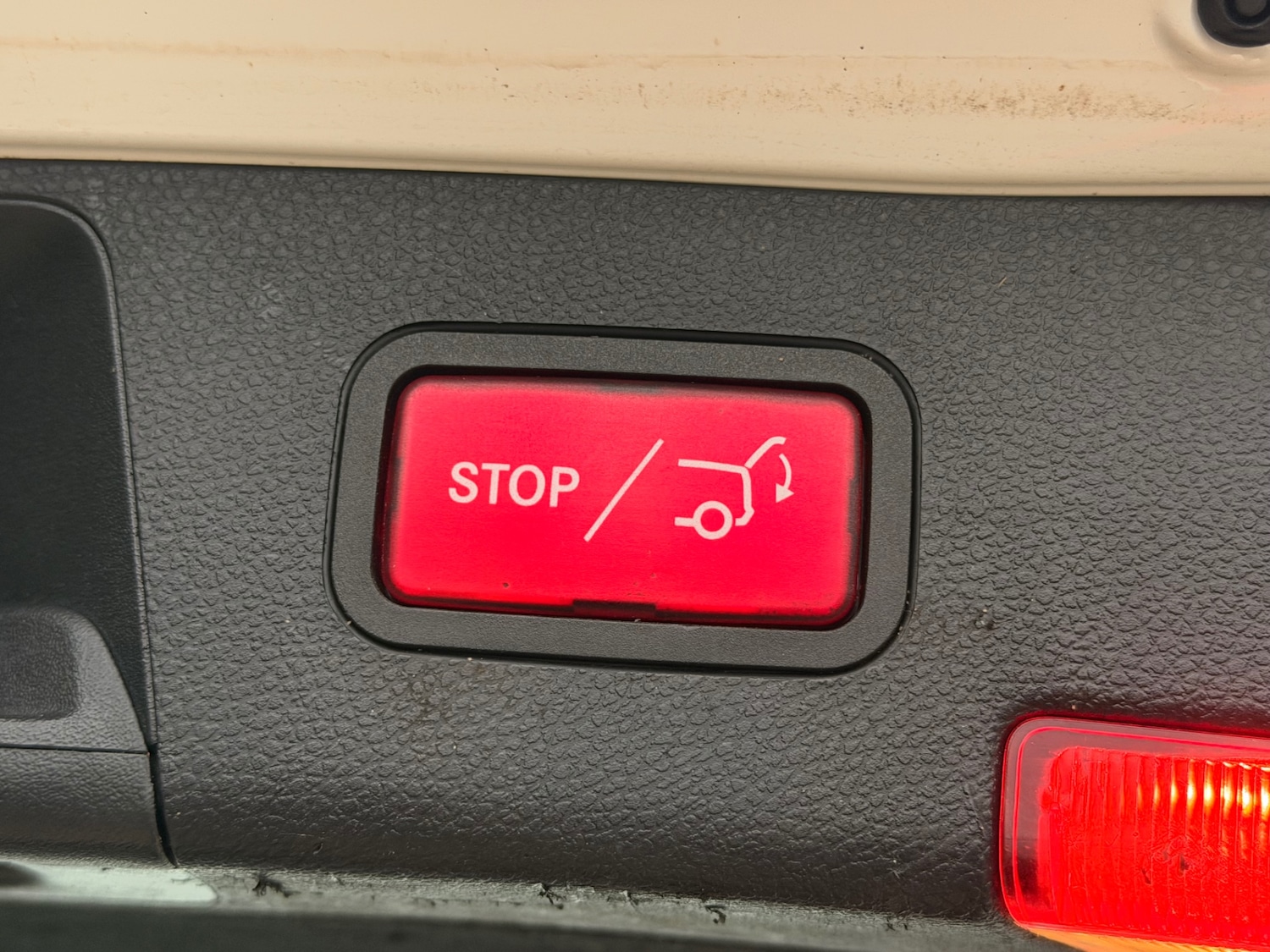 Used Mercedes-Benz C Class 2012 for sale - 76534080: Photo 11