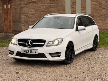Used Mercedes-Benz C Class 2012 for sale - 76534080: Photo