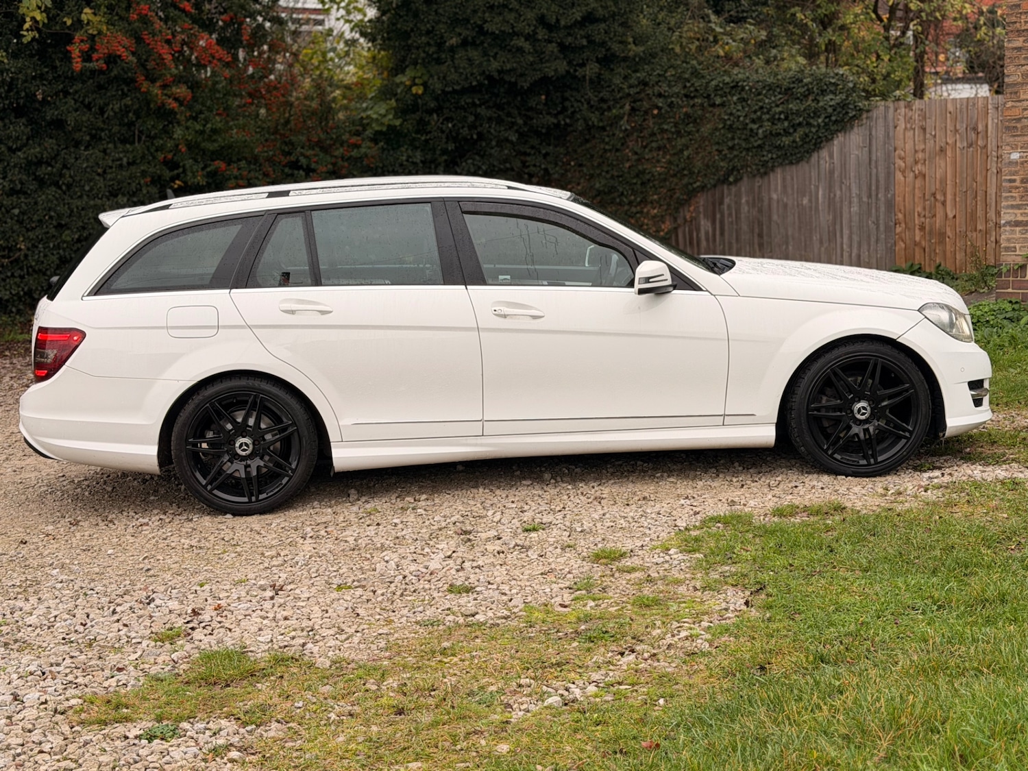 Used Mercedes-Benz C Class 2012 for sale - 76534080: Photo 6