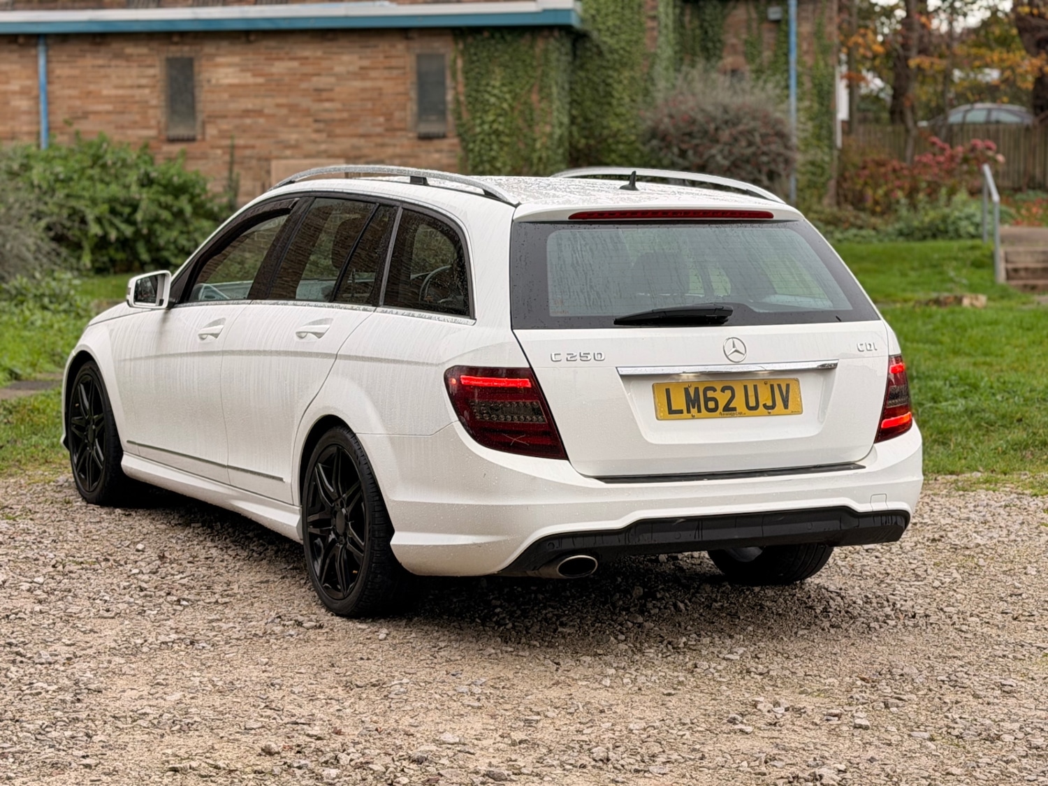 Used Mercedes-Benz C Class 2012 for sale - 76534080: Photo 8