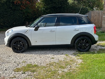 Used MINI Countryman 2014 for sale - 76134664: Photo
