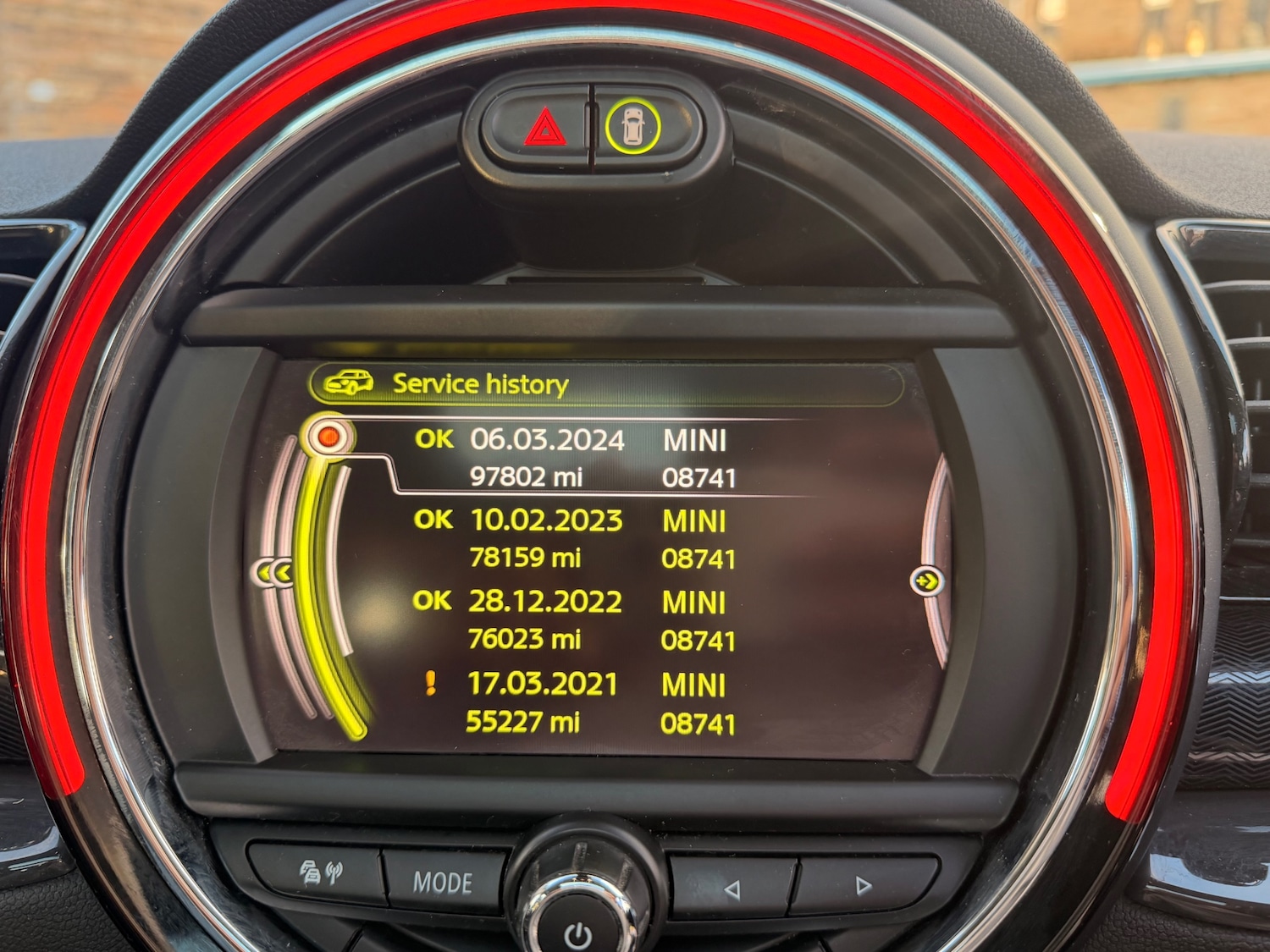 Used MINI Clubman 2016 for sale - 77229176: Photo 21