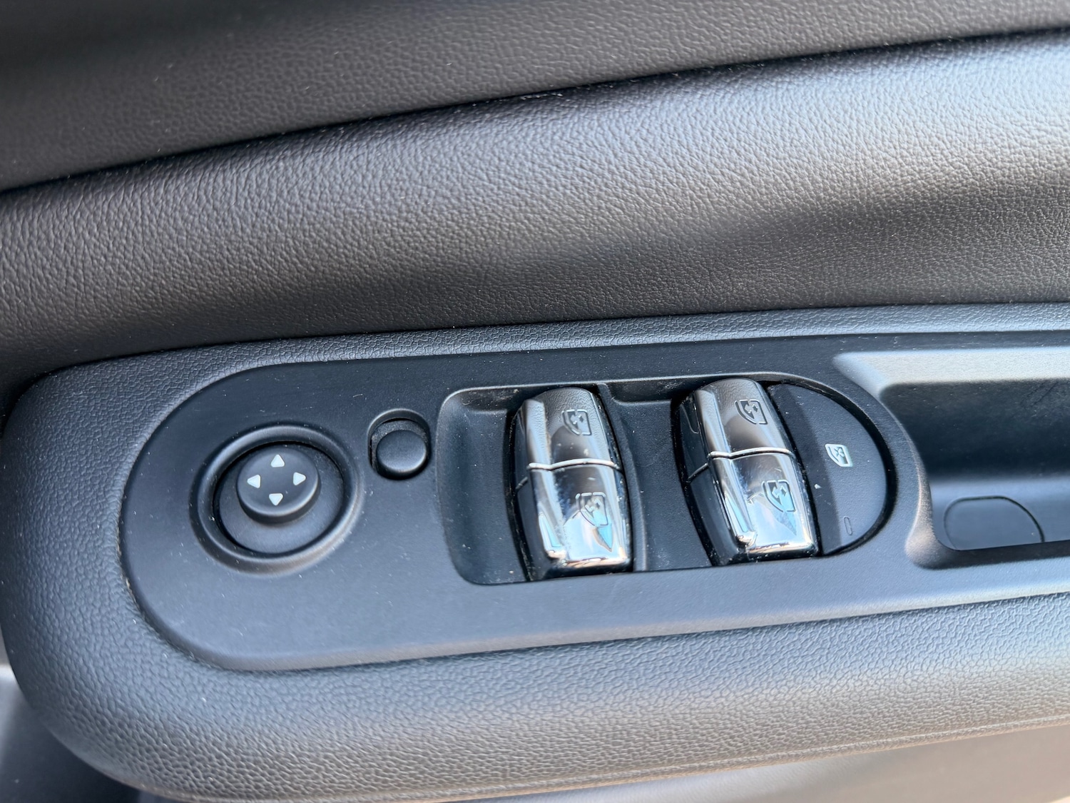 Used MINI Clubman 2016 for sale - 77229176: Photo 24