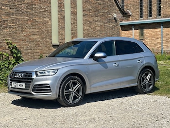 Used Audi Q5 2017 for sale - 75644463: Photo