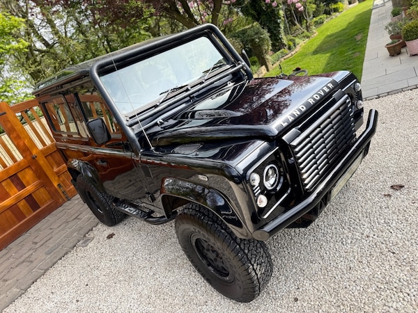 Used Land Rover Defender 2011 for sale - 74605342: Photo 11
