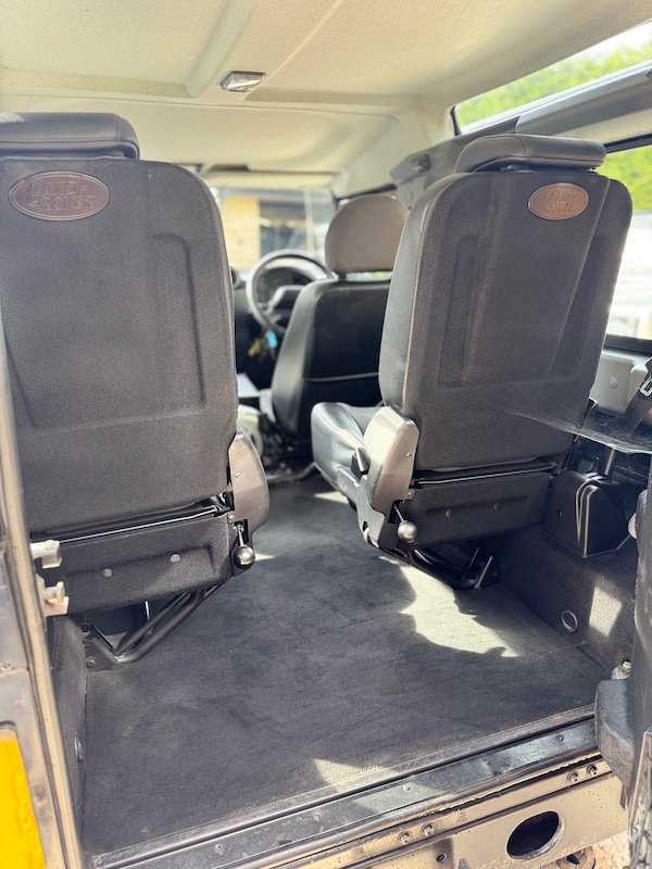 Used Land Rover Defender 2011 for sale - 74605342: Photo 20