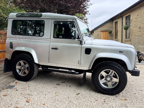 Used Land Rover Defender 2011 for sale - 75675419: Photo 14
