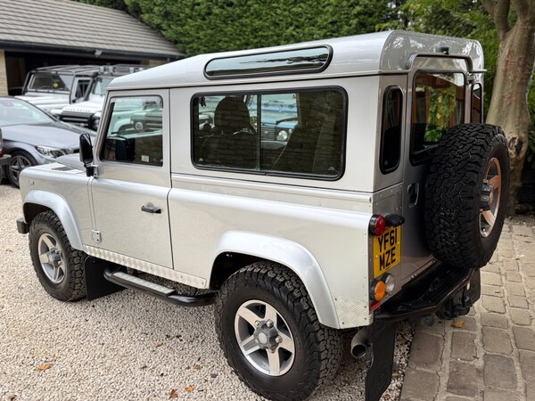 Used Land Rover Defender 2011 for sale - 75675419: Photo 3