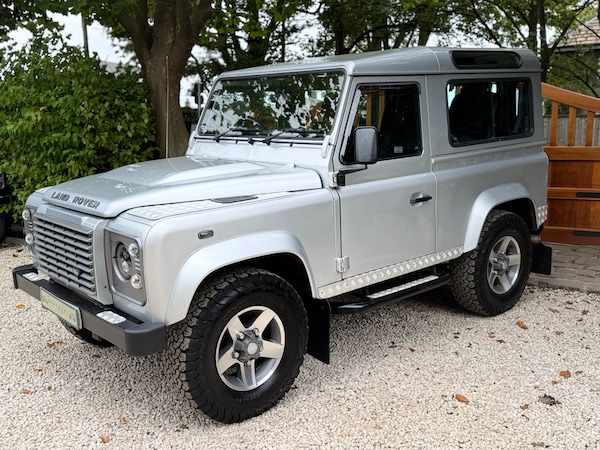 Used Land Rover Defender 2011 for sale - 75675419: Photo 5