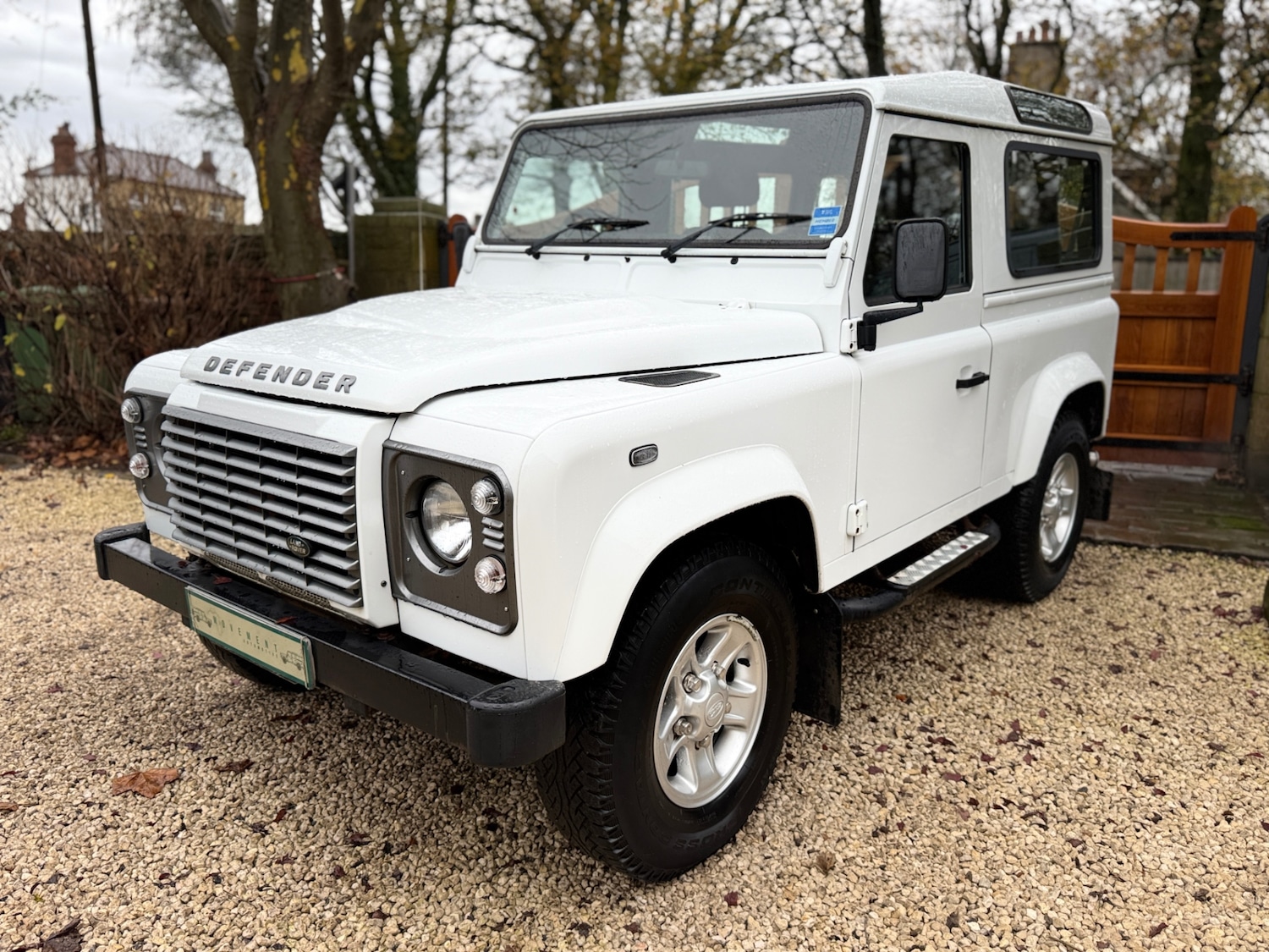 Used Land Rover Defender 2014 for sale - 76568242: Photo 2