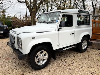 Used Land Rover Defender 2014 for sale - 76568242: Photo