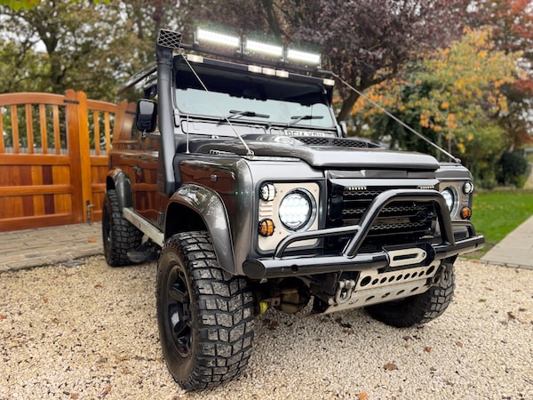 Used Land Rover Defender 1997 for sale - 76316066: Photo 11