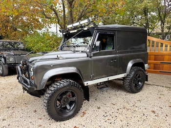 Used Land Rover Defender 1997 for sale - 76316066: Photo 2