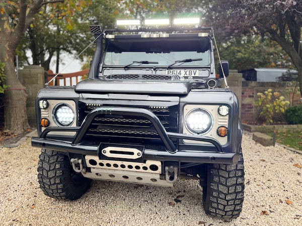 Used Land Rover Defender 1997 for sale - 76316066: Photo 8