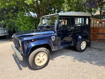 Used Land Rover Defender 1995 for sale - 79193580: Photo