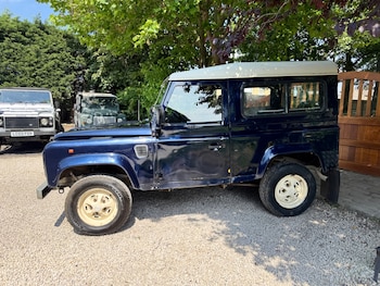 Used Land Rover Defender 1995 for sale - 79193580: Photo