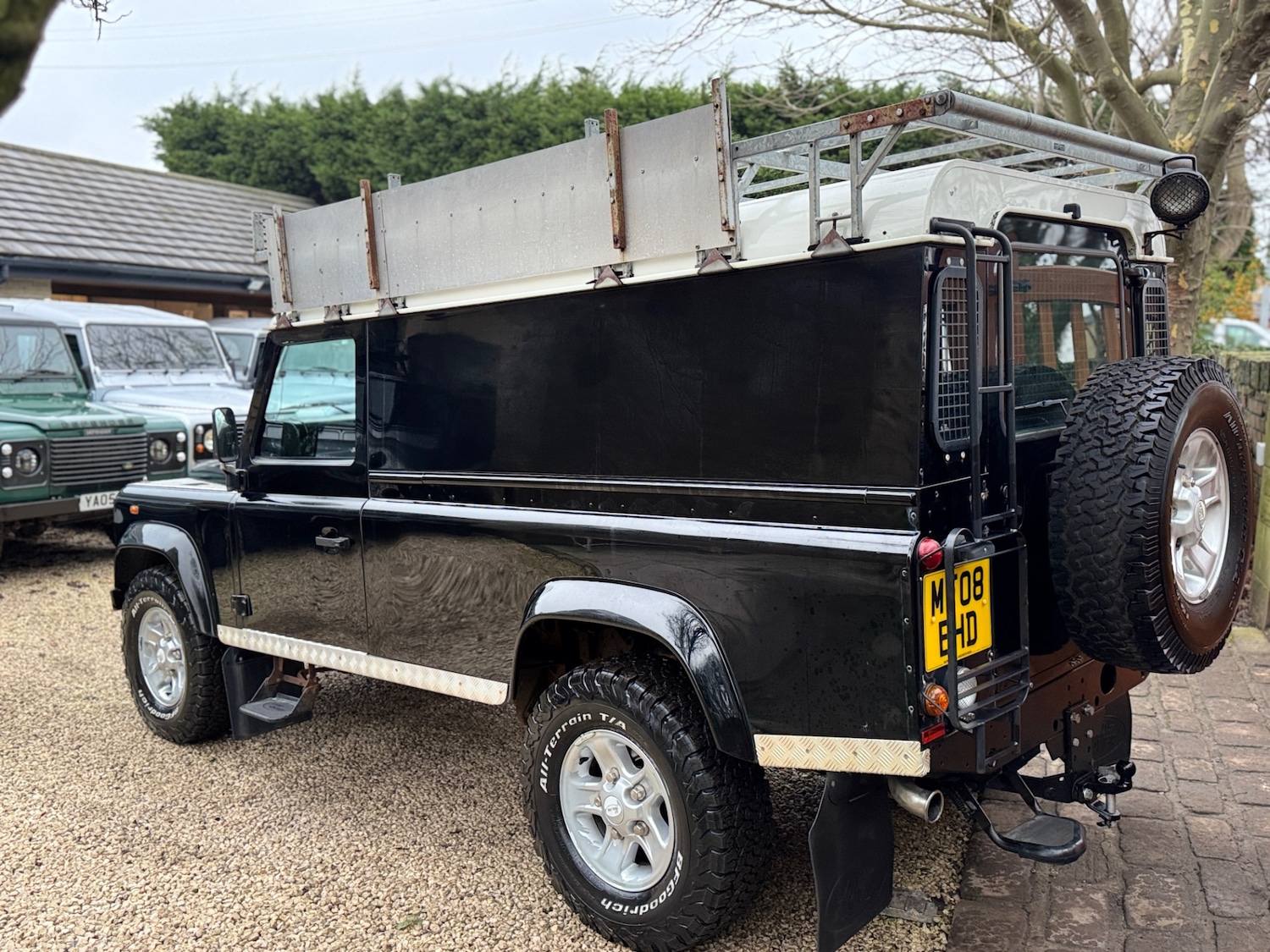 Used Land Rover Defender 2008 for sale - 76945946: Photo 3