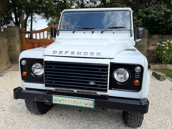 Used Land Rover Defender 2016 for sale - 75675379: Photo 9