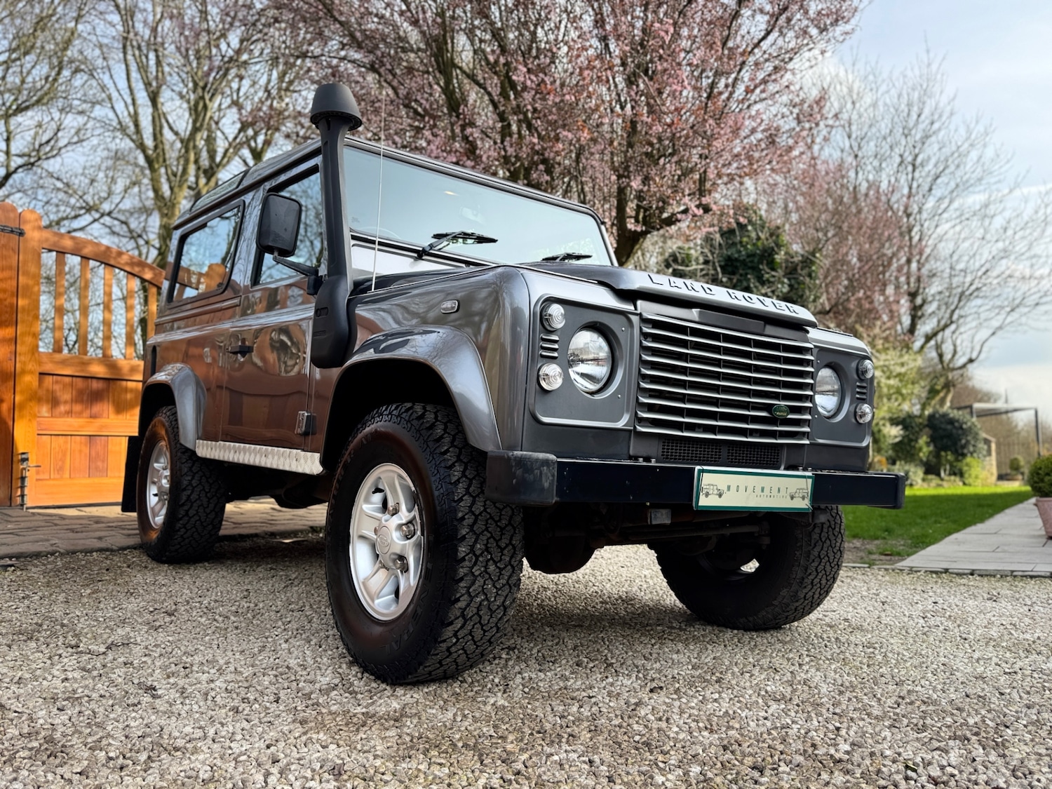 Used Land Rover Defender 2010 for sale - 78003920: Photo 19