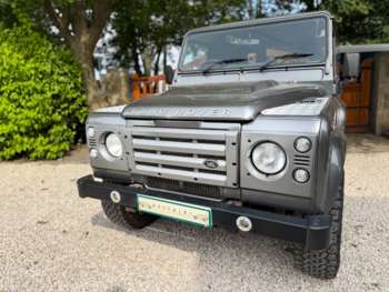 Used Land Rover Defender 2009 for sale - 75026850: Photo