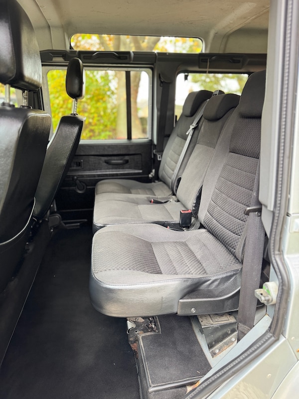 Used Land Rover Defender 2009 for sale - 76316071: Photo 19
