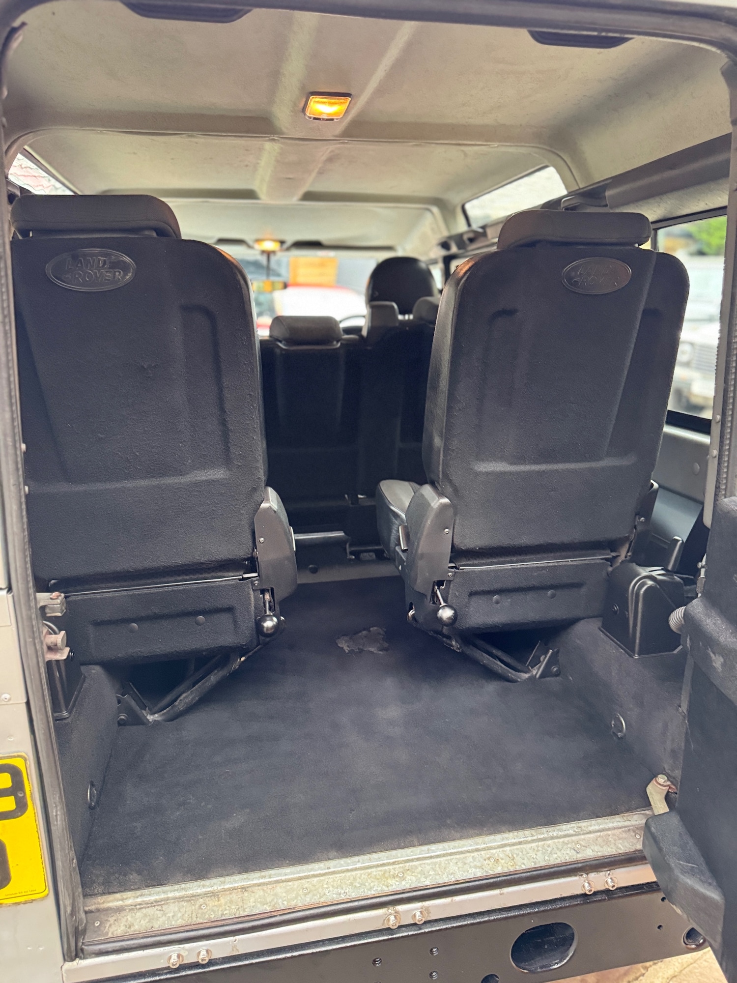 Used Land Rover Defender 2009 for sale - 76316071: Photo 20