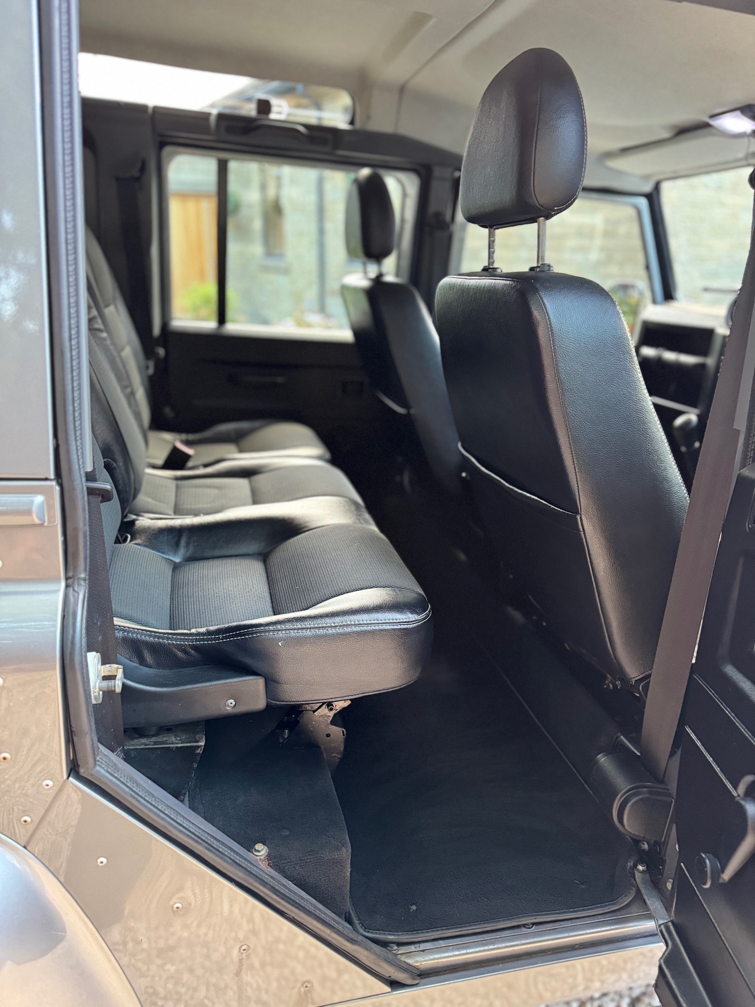 Used Land Rover Defender 2012 for sale - 77036486: Photo 17