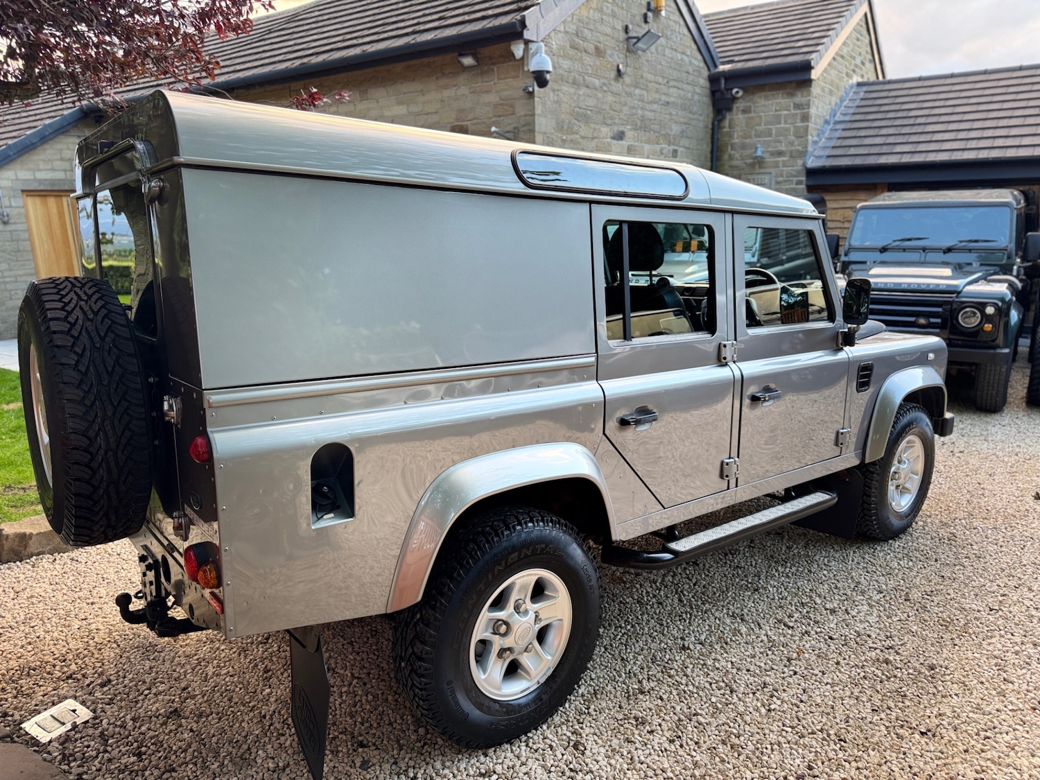 Used Land Rover Defender 2012 for sale - 77036486: Photo 18