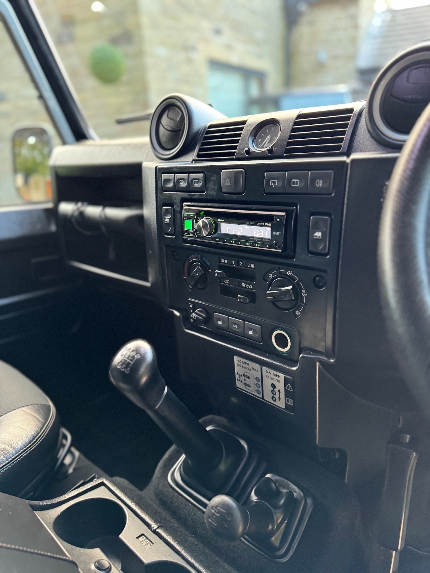 Used Land Rover Defender 2012 for sale - 77036486: Photo 19