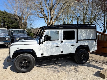 Used Land Rover Defender 2011 for sale - 74366902: Photo