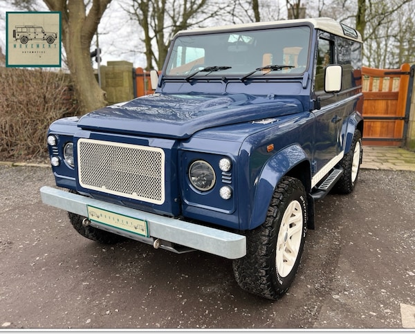 Used Land Rover Defender 2009 for sale - 70409241: Photo 1