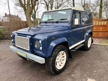 Used Land Rover Defender 2009 for sale - 70409241: Photo