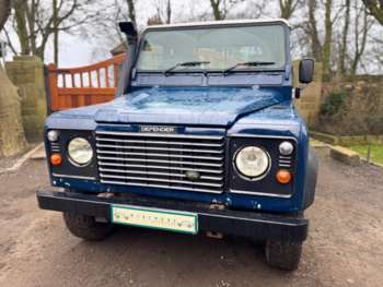 Used Land Rover Defender 1998 for sale - 73687199: Photo