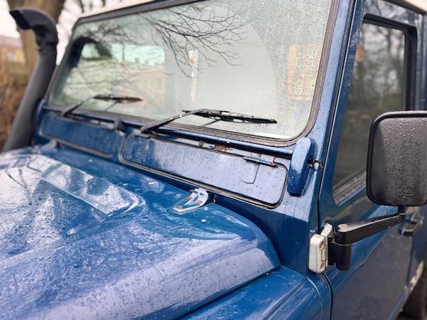 Used Land Rover Defender 1998 for sale - 73687199: Photo 5