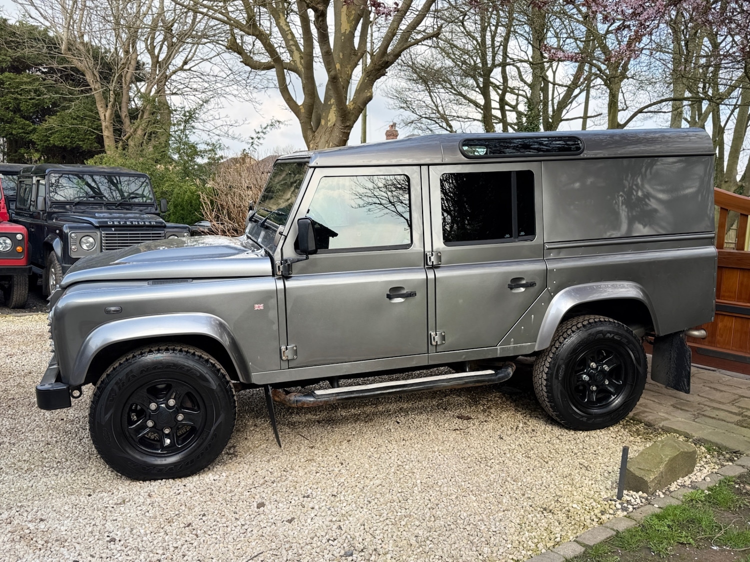 Used Land Rover Defender 2009 for sale - 78001532: Photo 4
