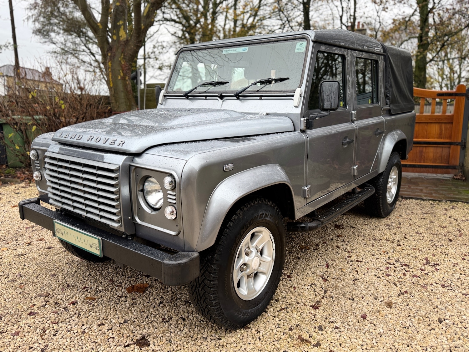 Used Land Rover Defender 2012 for sale - 77036594: Photo 2