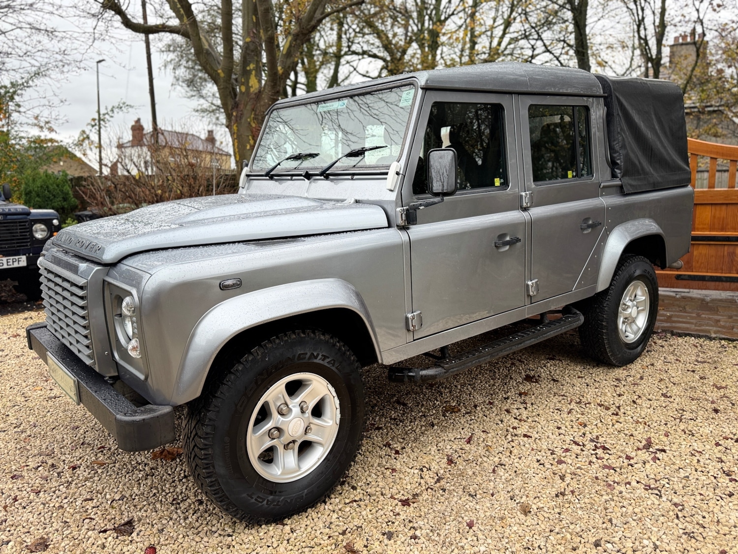 Used Land Rover Defender 2012 for sale - 77036594: Photo 3