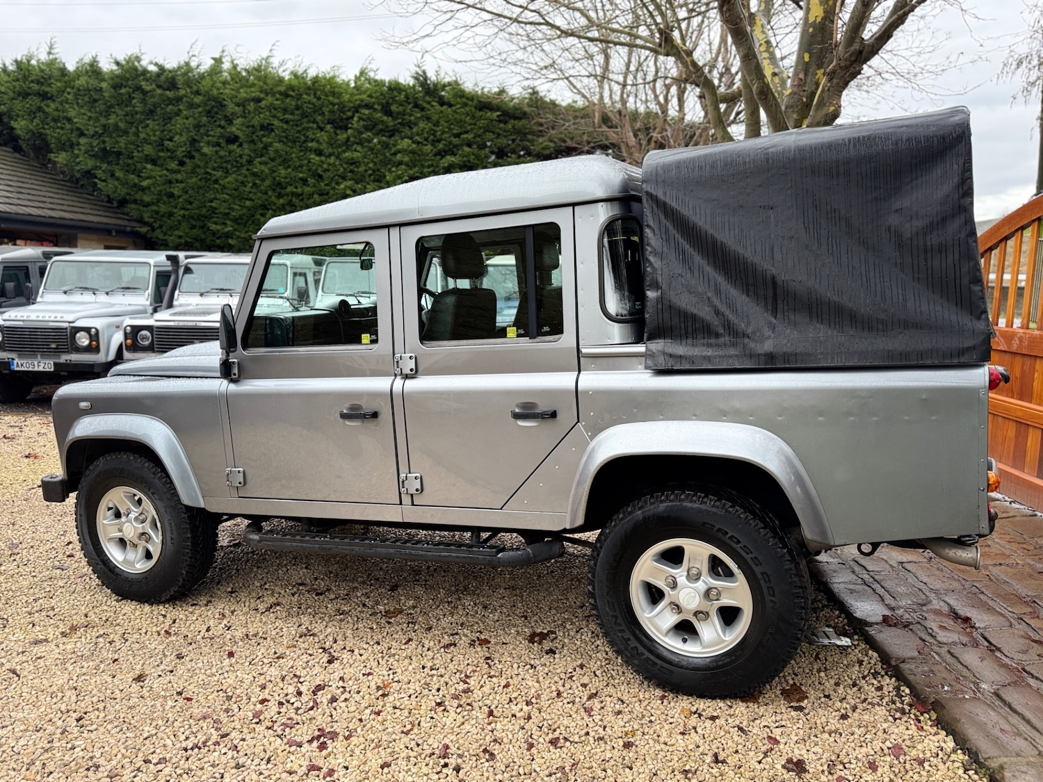 Used Land Rover Defender 2012 for sale - 77036594: Photo 5