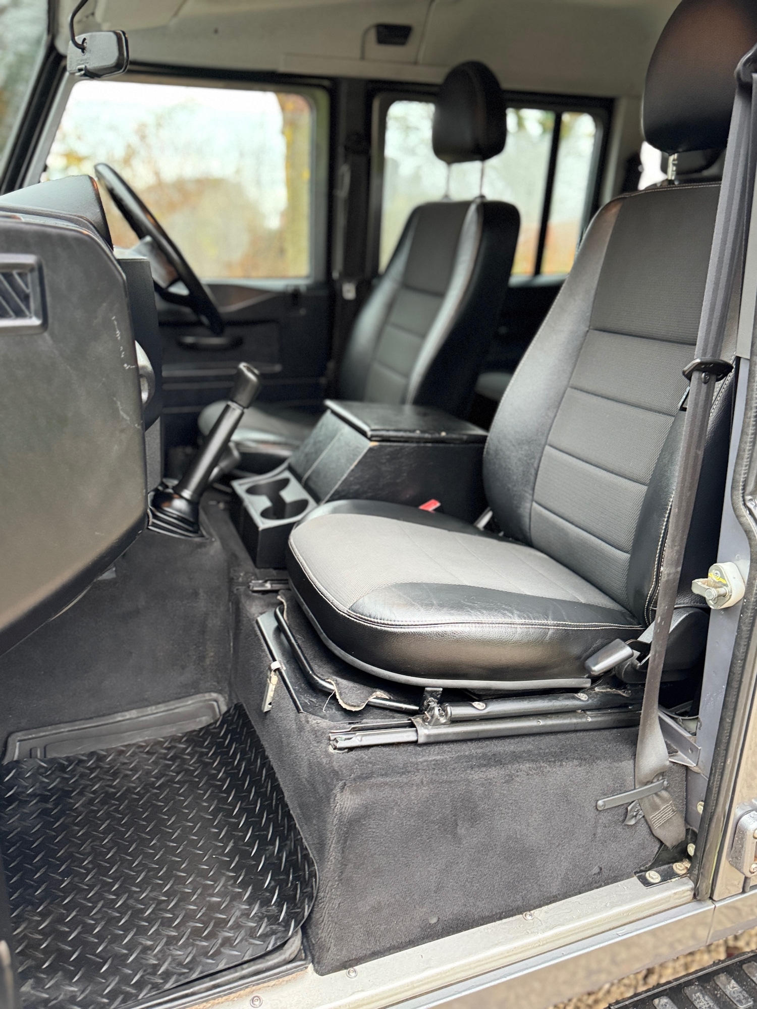 Used Land Rover Defender 2012 for sale - 77036594: Photo 7